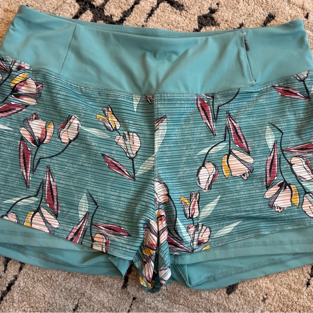 CALIA by Carrie Underwood Teal Floral Athletic Shorts